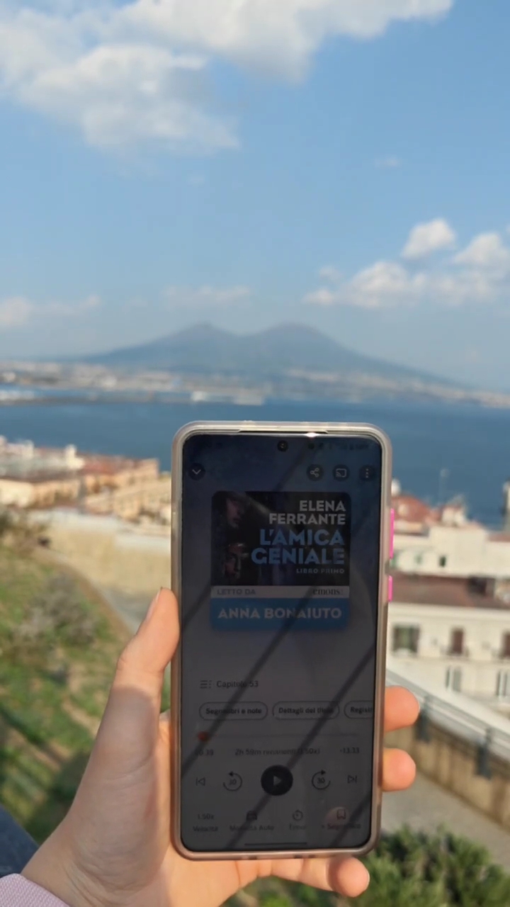 Per le strade di Napoli con L’amica geniale