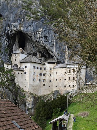 Castello di Predjama