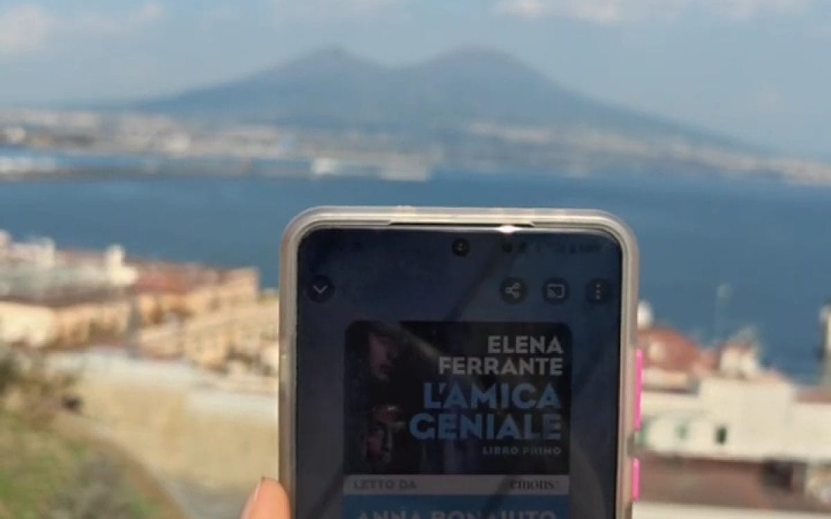 Per le strade di Napoli con L’amica geniale
